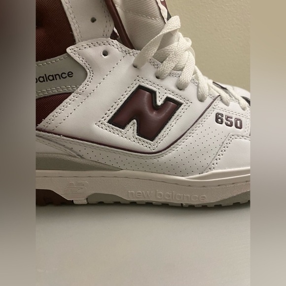 New Balance 650 White and Maroon High-Tops genuine leather sports men's shoes. - Picture 6 of 8